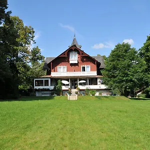  Gasthof Jagdschloss Fahrenbühl Garni