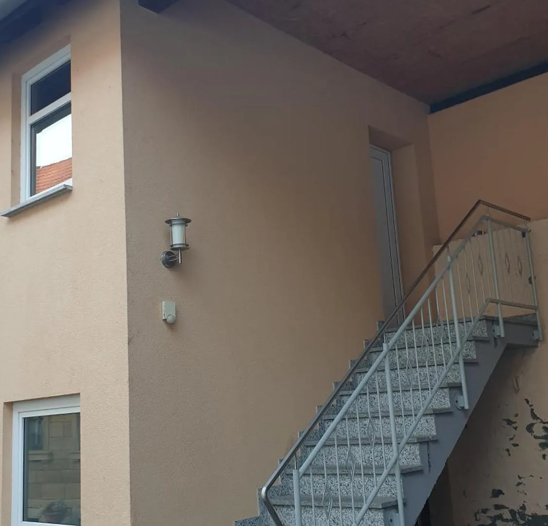 Πανσιόν Pension Am Schlossberg Reichenberg
